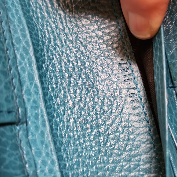 Gucci Interlocking GG Long Doublesided Wallet- Turquoise w/Box - Picture 9 of 14